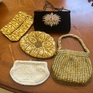 Lot of vintage purses